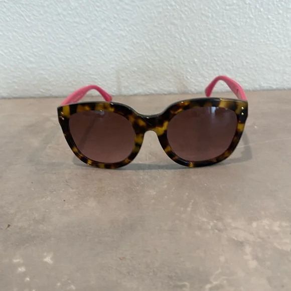 Coach sunglasses - Picture 1 of 3